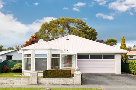 Photo of property in 3 Fairs Road, Milson, Palmerston North, 4414