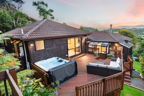 Photo of property in 3 Furneaux Grove, Whitby, Porirua, 5024