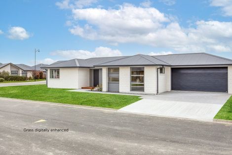 Photo of property in 27 Grey View Grove, Rangiora, 7400