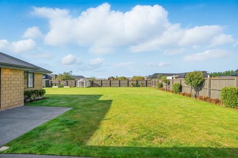 Photo of property in 18 Silver Peaks Drive, West Melton, 7618