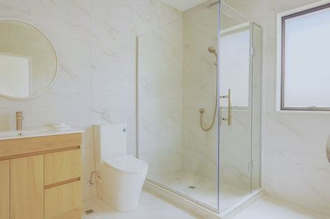 Photo of property in 1 Rosalind Road, Glenfield, Auckland, 0629