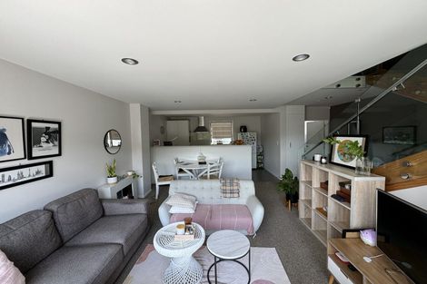 Photo of property in 4 Mangrove Lane, Albany Heights, Auckland, 0632