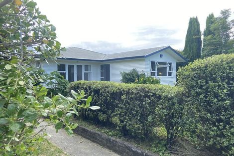 Photo of property in 13 Lipscombe Crescent, Havelock North, 4130