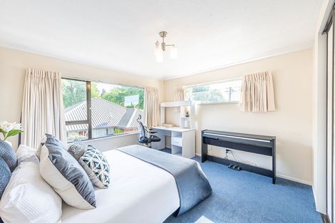 Photo of property in 2 Rubens Place, Burnside, Christchurch, 8053