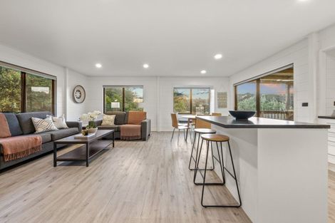 Photo of property in 34 Ocean Road, Surfdale, Waiheke Island, 1081