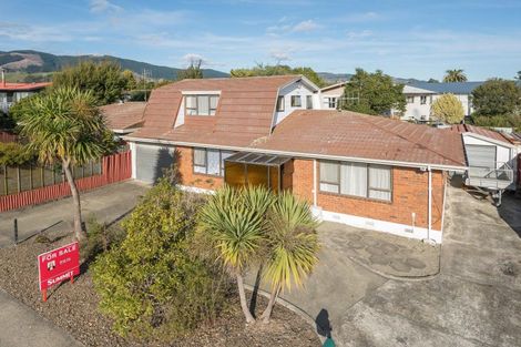 Photo of property in 2/3 Exeter Street, Stoke, Nelson, 7011