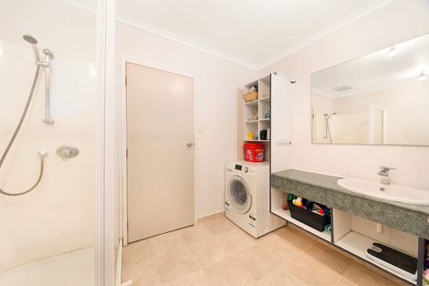 Photo of property in 2/2 Kashmir Road, Glen Eden, Auckland, 0602