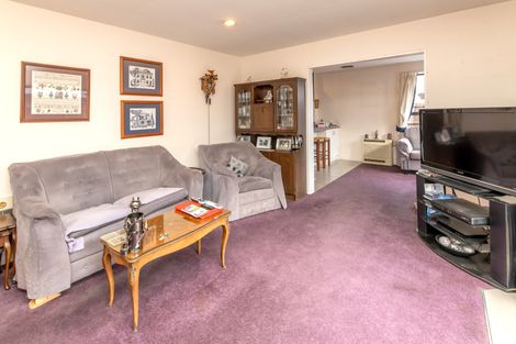 Photo of property in 2/14 Innisfree Place, Northwood, Christchurch, 8051