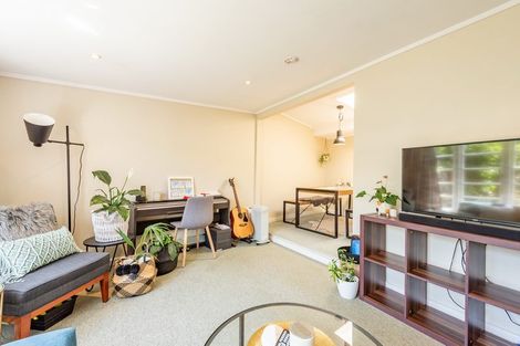 Photo of property in 84 Kilbirnie Crescent, Kilbirnie, Wellington, 6022