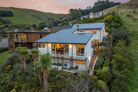 Photo of property in 92f Governors Bay Road, Cass Bay, Lyttelton, 8971