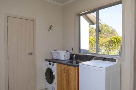 Photo of property in 405 Tutaki Road, Bunnythorpe, Palmerston North, 4470