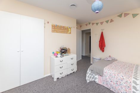 Photo of property in 166a Breezes Road, Aranui, Christchurch, 8061