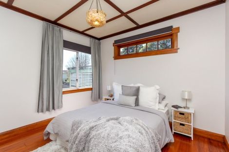 Photo of property in 42 Carrington Street, Lower Vogeltown, New Plymouth, 4310