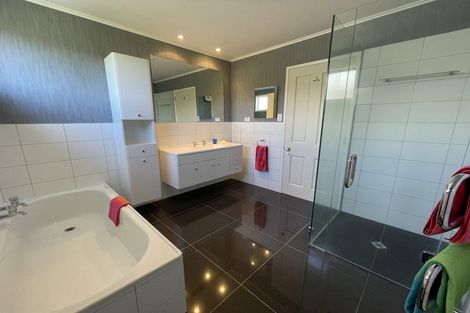 Photo of property in 43 Cashmere Avenue, Khandallah, Wellington, 6035