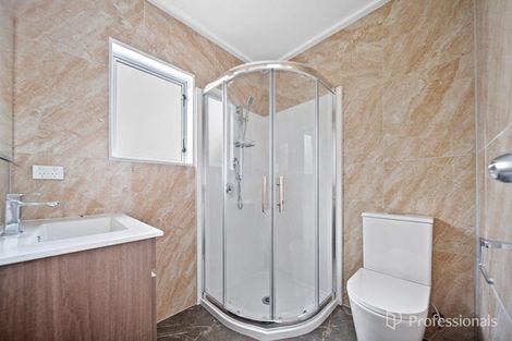 Photo of property in 90a Alfriston Road, Manurewa East, Auckland, 2102