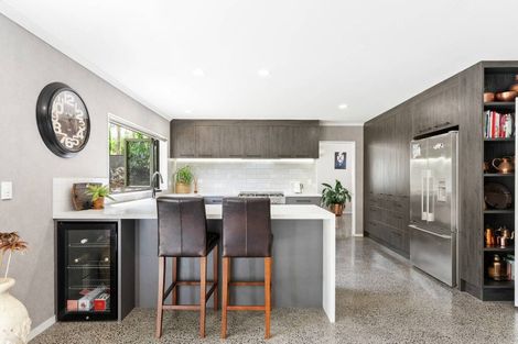 Photo of property in 27 Santa Ana Drive, Dannemora, Auckland, 2016