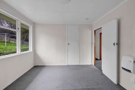 Photo of property in 103 Riversdale Drive, Merrilands, New Plymouth, 4312