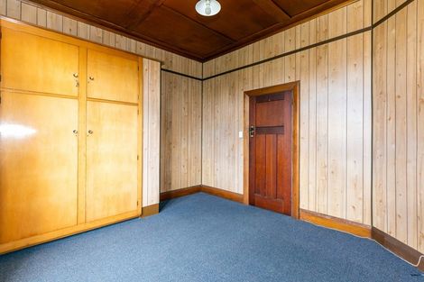 Photo of property in 16 Herbert Street, Waimate, 7924