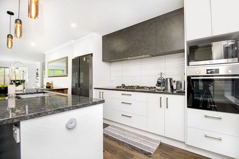 Photo of property in 162a John Burke Drive, Aotea, Porirua, 5024