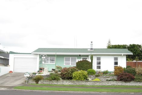 Photo of property in 18 Penrod Drive, Bell Block, New Plymouth, 4312