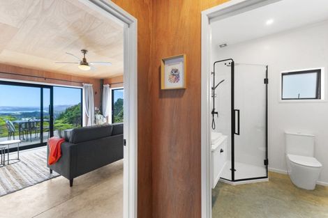 Photo of property in 255 Paroa Bay Road, Russell, 0272