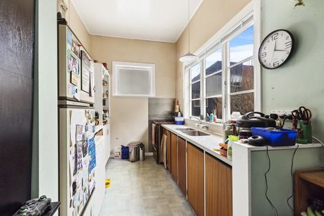 Photo of property in 128 Rintoul Street, Newtown, Wellington, 6021