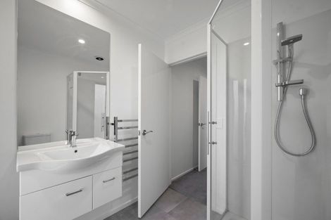 Photo of property in 28 Bastille Court, Rangatira Park, Taupo, 3330