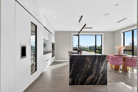 Photo of property in 1 Taku Close, Long Bay, Auckland, 0630