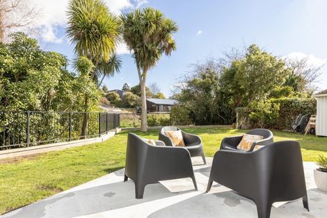 Photo of property in 30 James Cook Street, Havelock North, 4130