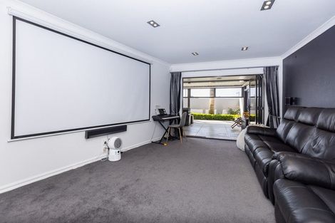 Photo of property in 15 Naomi Place, Cambridge, 3434