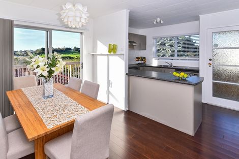 Photo of property in 54 Alabaster Drive, Papatoetoe, Auckland, 2025