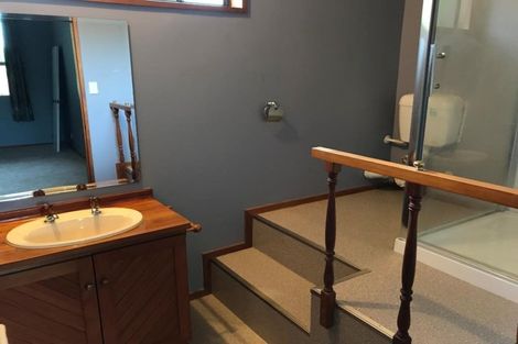 Photo of property in 8 Ridder Place, Halswell, Christchurch, 8025