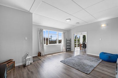 Photo of property in 19 Coulter Road, Owhata, Rotorua, 3010