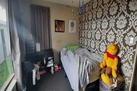 Photo of property in 15 Inverell Place, North New Brighton, Christchurch, 8083