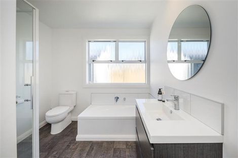 Photo of property in 102 Ferguson Street, West End, Palmerston North, 4412