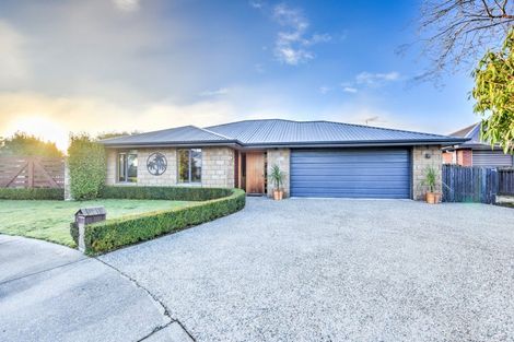 Photo of property in 6 Robina Place, Gore, 9710