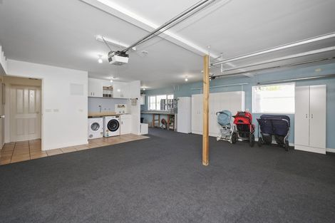 Photo of property in 24 Culzean Grove, Bell Block, New Plymouth, 4312