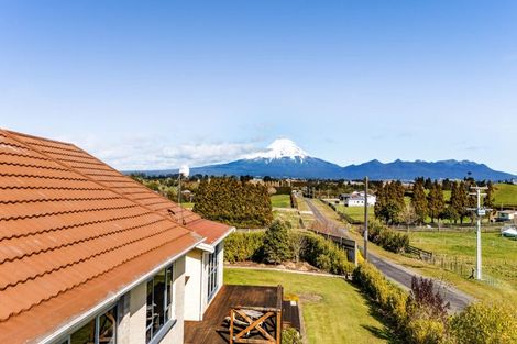 Photo of property in 54 Lepper Road, Inglewood, 4386