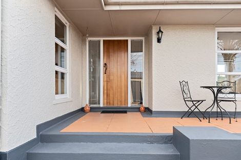Photo of property in 124 Carrington Street, Lower Vogeltown, New Plymouth, 4310