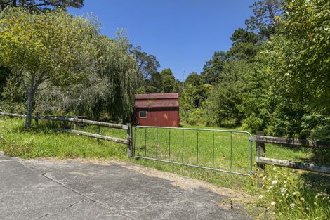 Photo of property in 114 Upper Drive, Greenhithe, Auckland, 0632