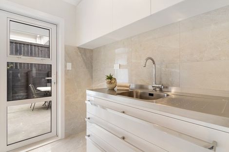 Photo of property in 2 Gibraltar Street, Howick, Auckland, 2014