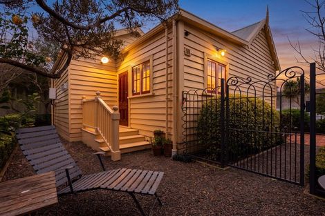 Photo of property in 9 Tonks Grove, Te Aro, Wellington, 6011
