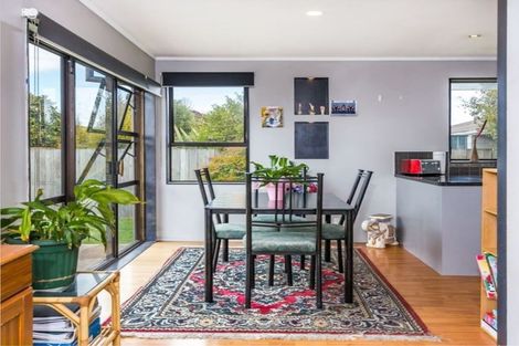 Photo of property in 24 Newberry Place, Richmond Heights, Taupo, 3330