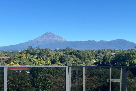 Photo of property in 12a Sycamore Grove, Lower Vogeltown, New Plymouth, 4310