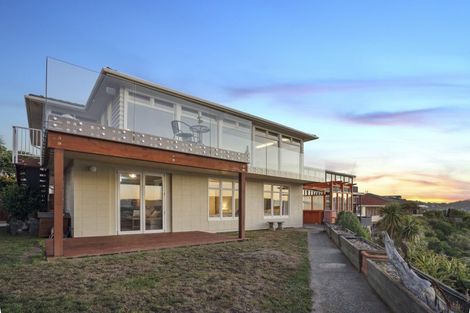 Photo of property in 43 Kaikoura Street, Maupuia, Wellington, 6022