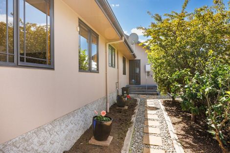 Photo of property in 24 Ursula Drive, Feilding, 4702