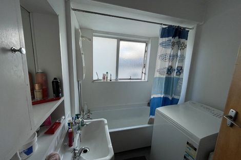 Photo of property in Adelphi Apartments, 183 The Terrace, Wellington Central, Wellington, 6011