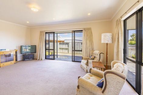 Photo of property in 78 Belgrove Drive, Waipukurau, 4200