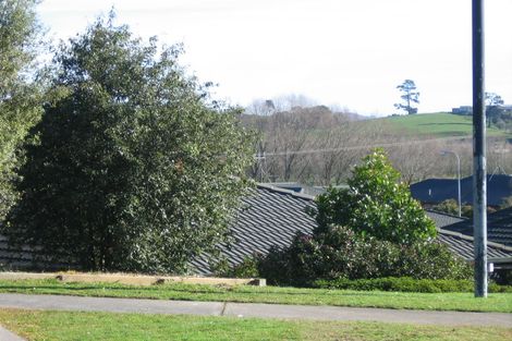 Photo of property in 38 Greenfield Drive, Western Heights, Hamilton, 3200