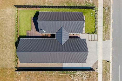 Photo of property in 3 Mason Street, Wanaka, 9305